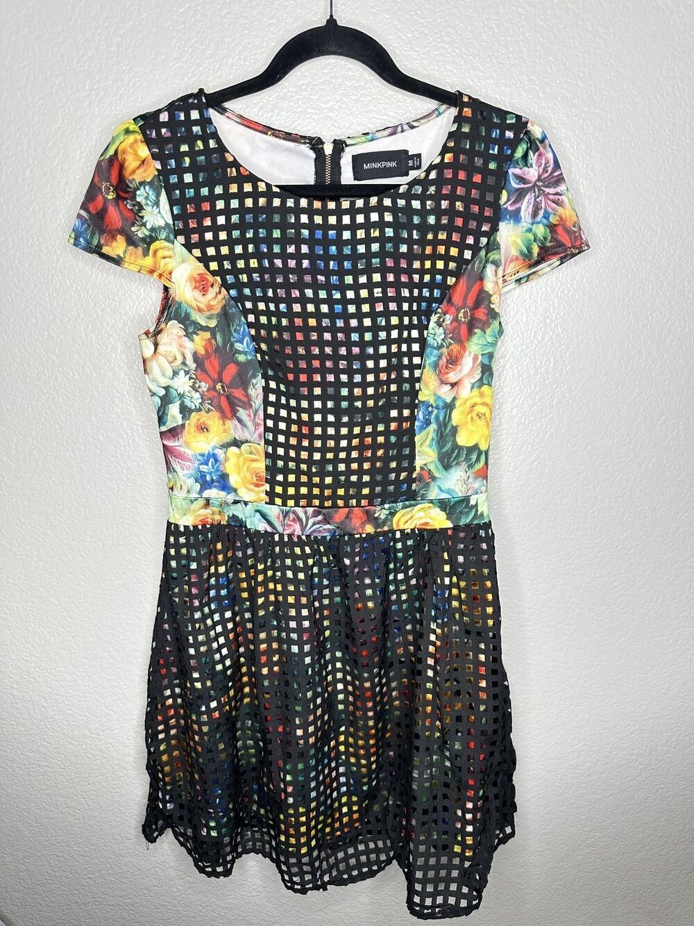 MINKPINK Dress Womens Medium Black Floral Lattice Mesh Fit & Flare Exposed Zip